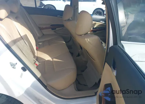 2011 Honda Accord 2.4 Ex-L из США, поврежденный, VIN 1HGCP2F84BA019991